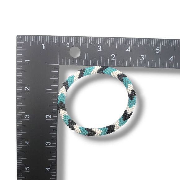 Blue Black White Seed Bead Bracelet Chevron Pattern NON STRETCH - Picture 5 of 6